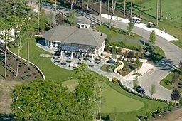 2nd image of 9 Beech Tree Ln