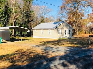 5720 White Oak Dr, Winston Salem, NC 27105