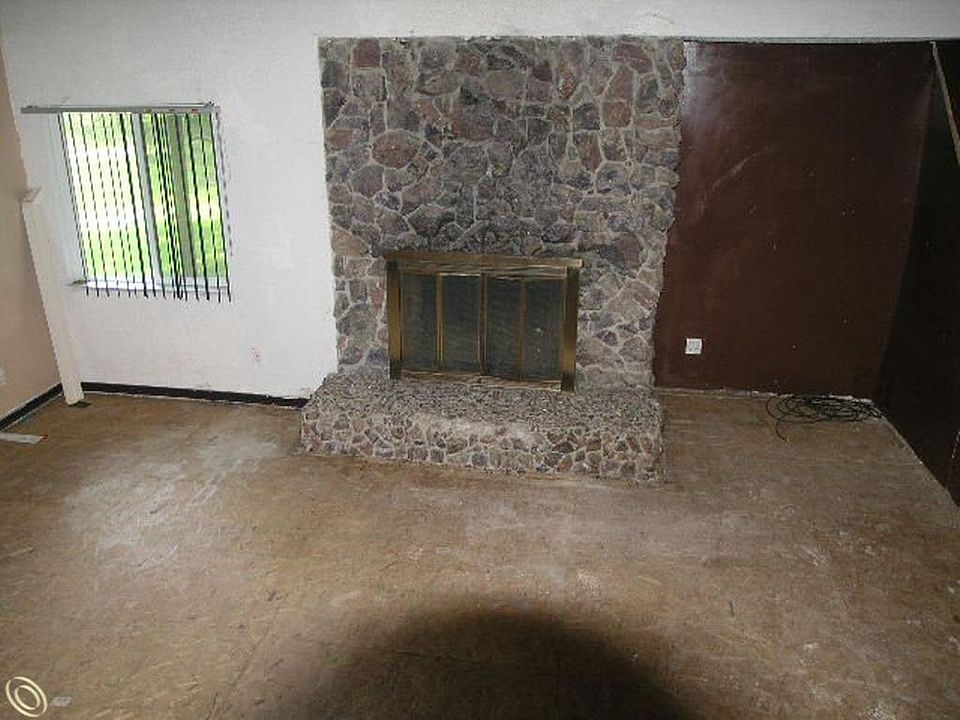 42560 Willis Rd, Belleville, MI 48111 Zillow