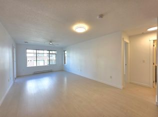 9299 Tomicki Ave #312, Richmond, BC V6X 0C5