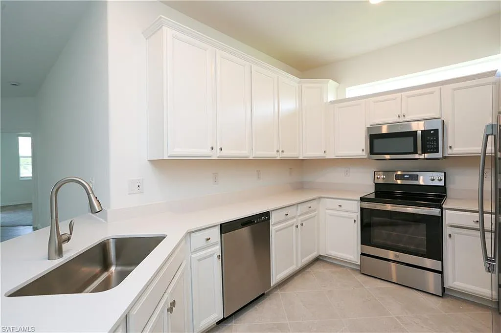 2 bed, 2.0 bath, 1564 sqft, $2,495 — Photo 4