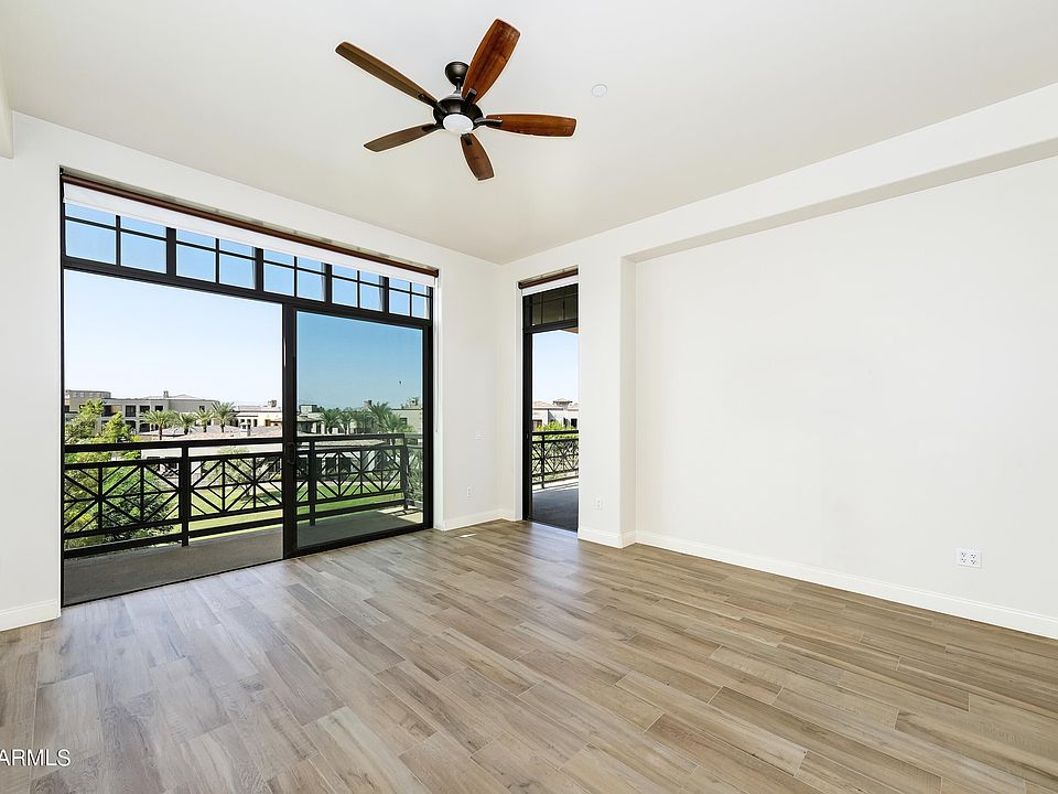 1st image of 8 Biltmore Est Unit 309