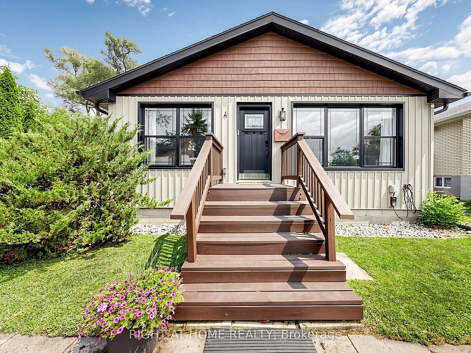 1st image of 4 Waterbend Dr