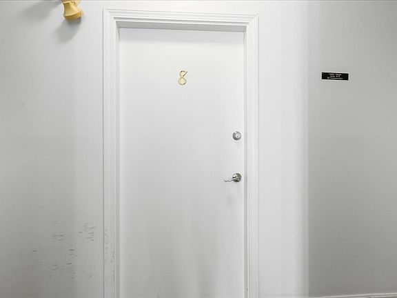 3rd image of 75 Cabot St APT 8