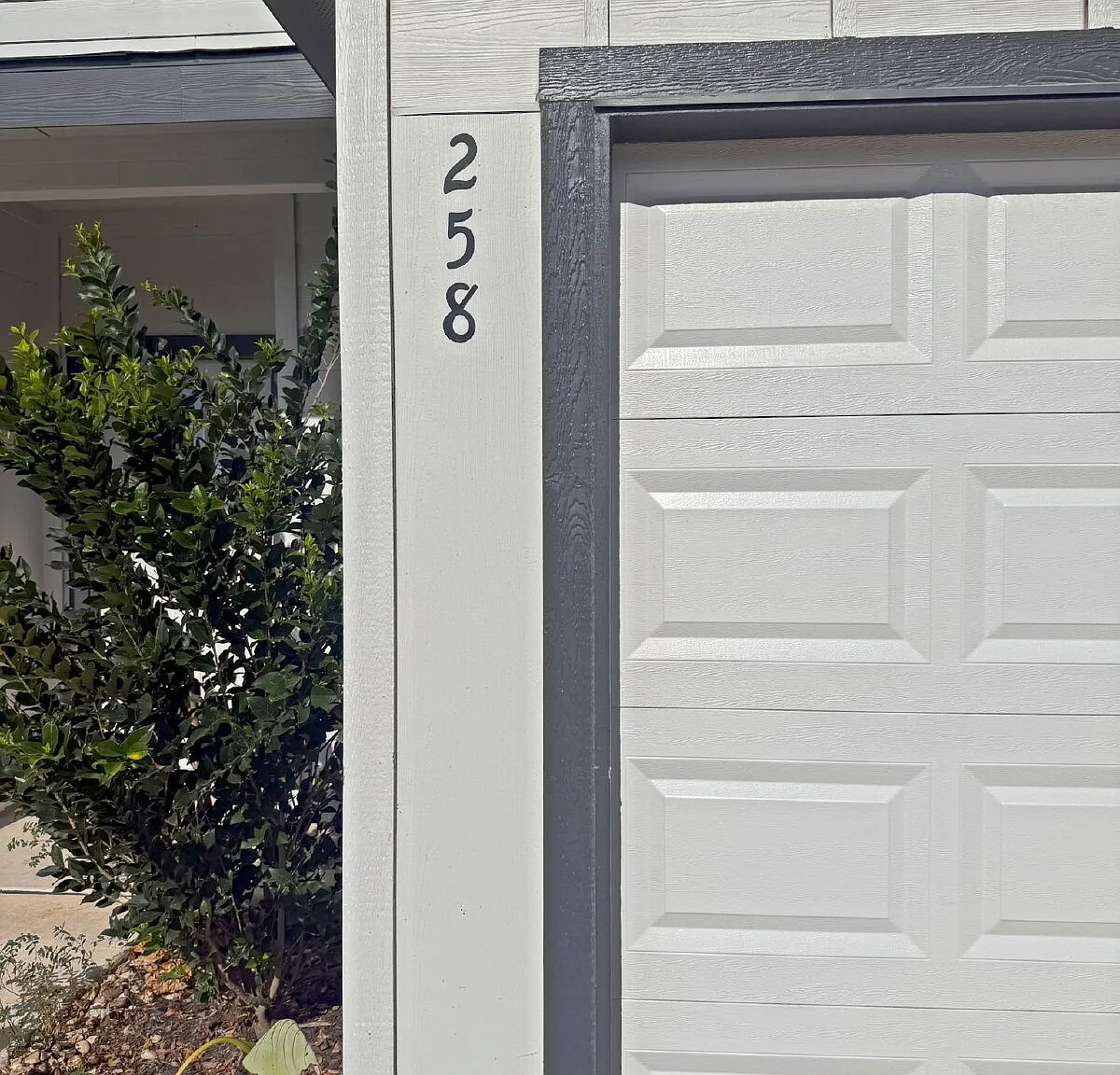 3 bed, 2.5 bath, 1251 sqft, $1,450 — Photo 2