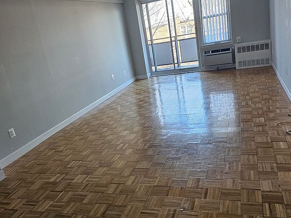 5th image of 16-66 Bell Blvd #429-11
