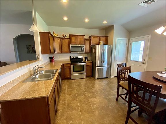 5th image of 12021 NW 136th Ter