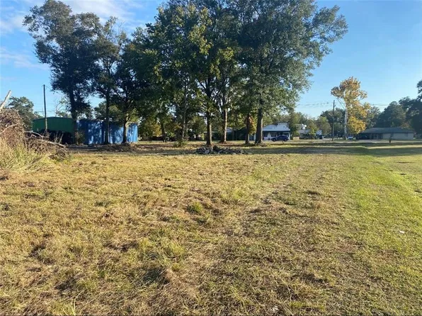 800 E Pine St, Ponchatoula, LA 70454