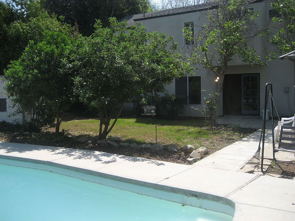 2nd image of 8043 Carlyle Dr