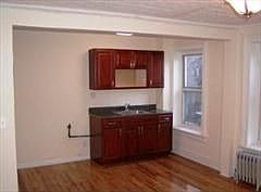 1st image of 151 Clifton Pl
