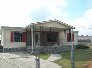 1351 Edgewood Ave, Douglas, GA 31533