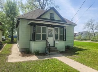 218 Cottage St, Waterloo, IA 50703