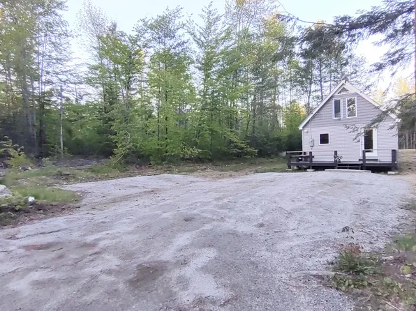 43 Gloria Road, New Sharon, ME 04955