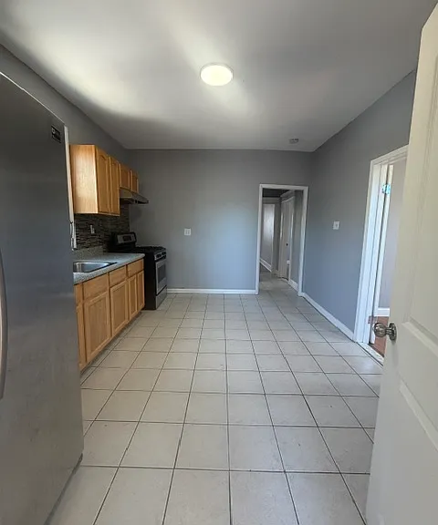 65 Gordon St #2 — Photo 11