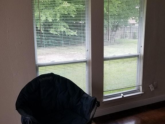 5th image of 3201 Statler Dr