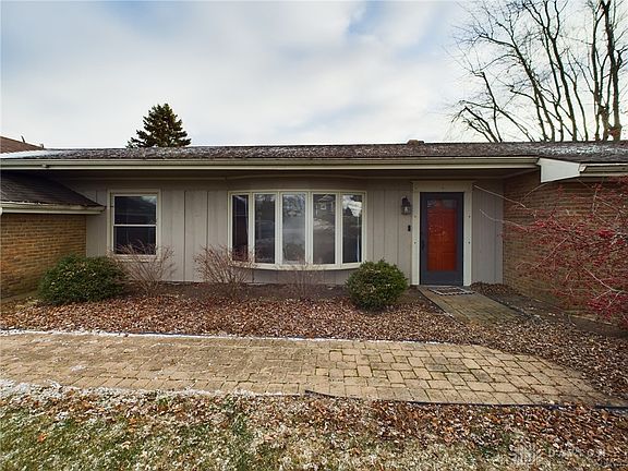 2nd image of 6487 Fairway Ct