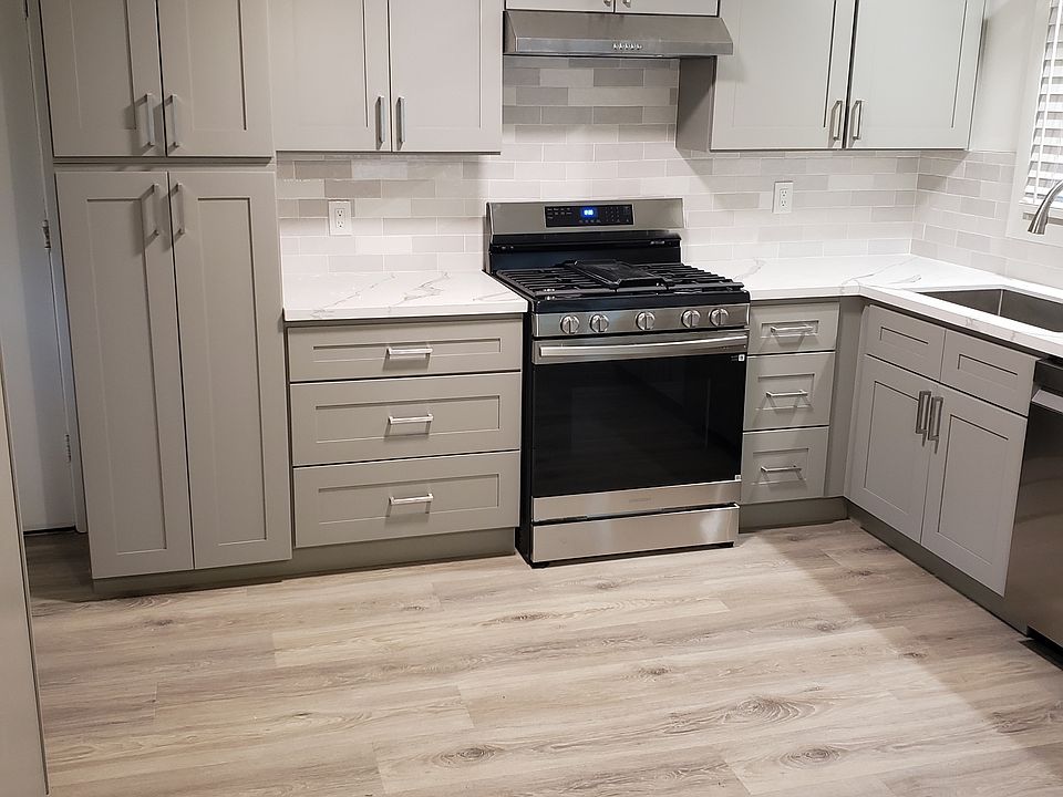 NEW kitchen!