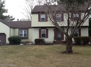 33 Tramp Hollow Rd, Middletown, NJ 07748