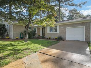4020 Sea Cliff Rd, Chesapeake, VA 23321