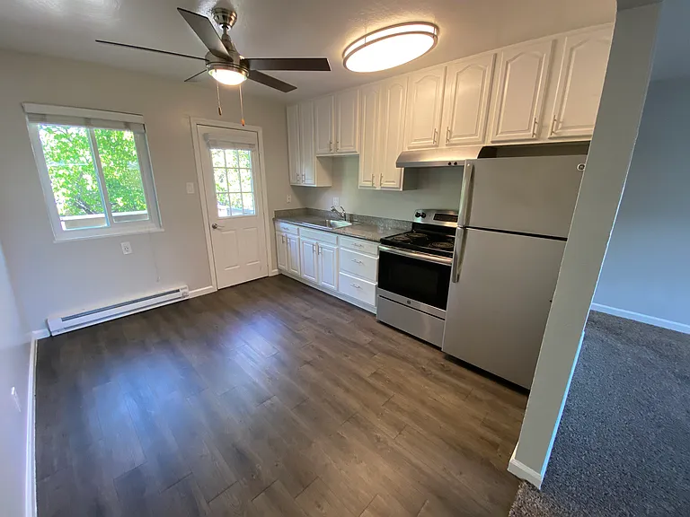 Mosaic Apartments — Photo 44
