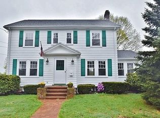 162 Oakdale Ave, Dedham, MA 02026