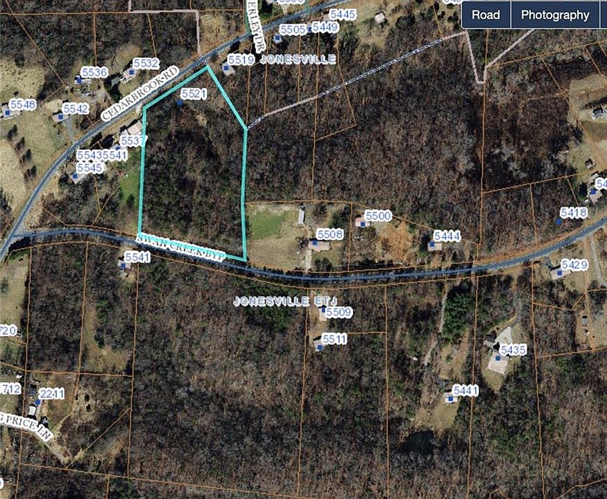 2nd image of 5521 Cedarbrook Rd