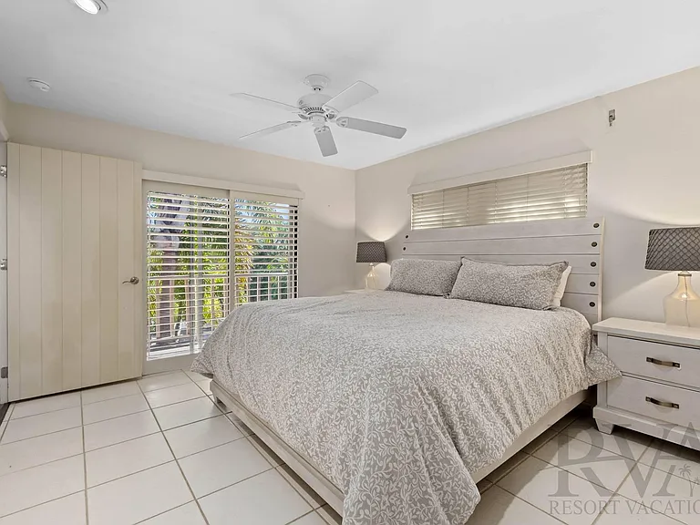 586 Lyons Ln — Photo 14