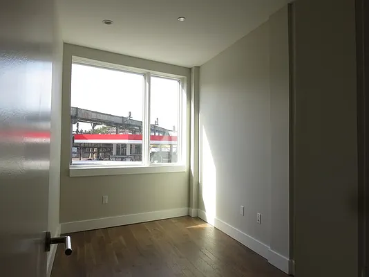 Rented by Rennit Inc. | media 51