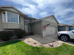 4616 S Grinnell Ave, Sioux Falls, SD 57106