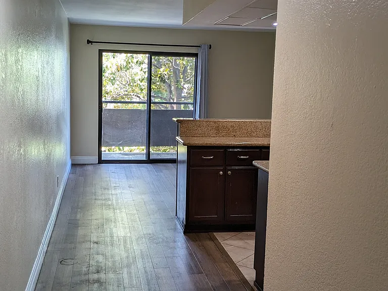1450 Locust Ave #309 — Photo 16