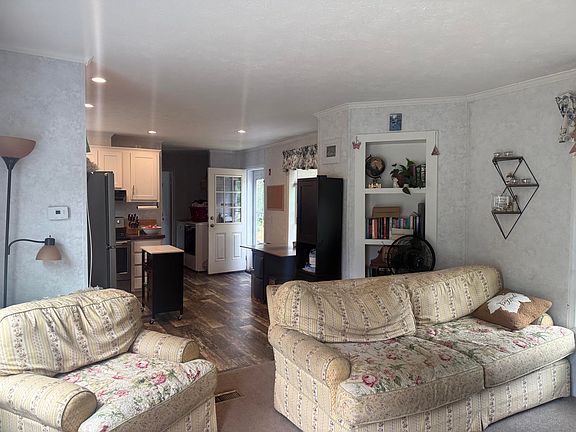 3rd image of 159 Webber Brook Road