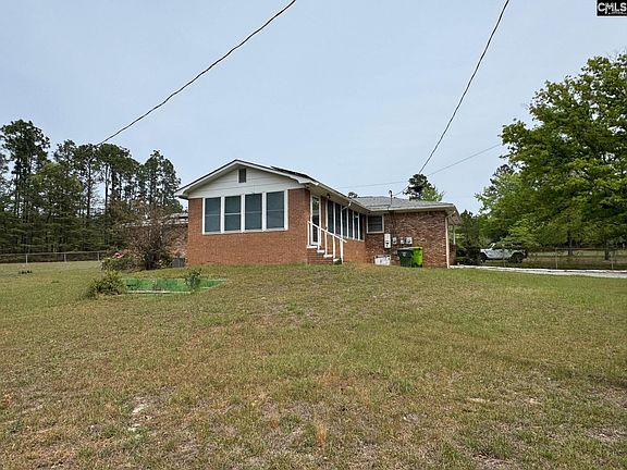2nd image of 1120 Ridge Rd