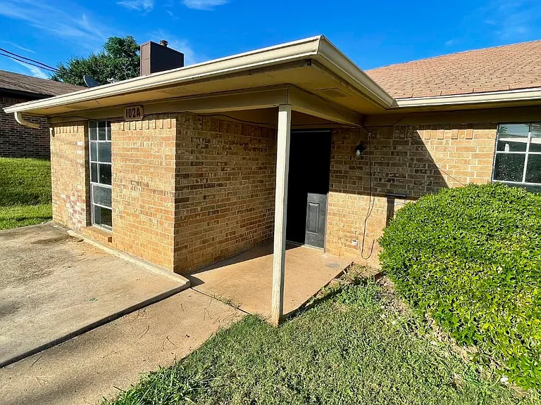 102 Cherie Ln #A — Photo 1