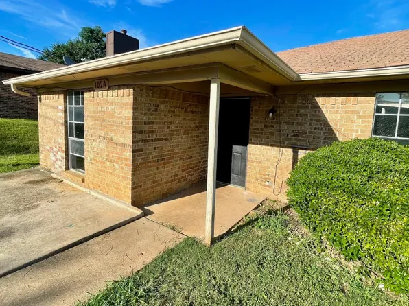102 Cherie Ln #A, Longview, TX 75604