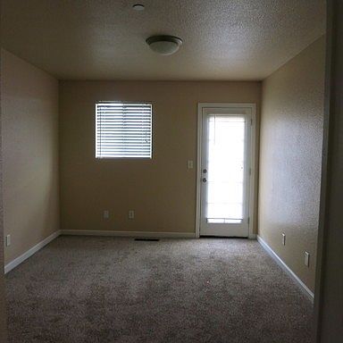 3rd image of 140 Curry Dr APT 103