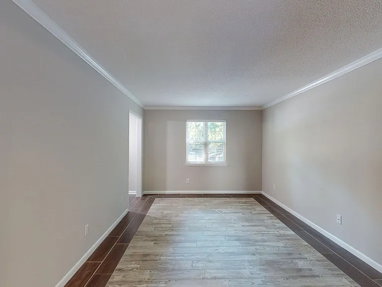 3280 Heathstead Pl — Photo 3