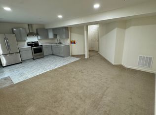 1910 Powells Landing Cir, Woodbridge, VA 22191