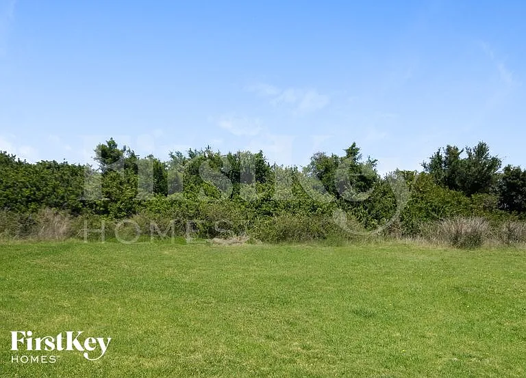 9637 Sage Creek Dr — Photo 14