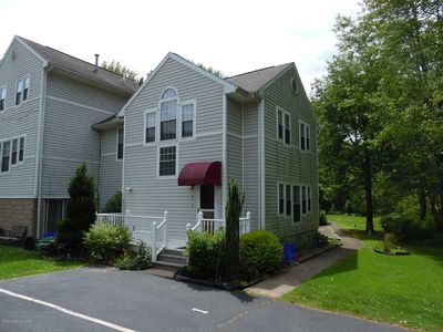 1 Allenberry Dr, Hanover Township, PA, 18706