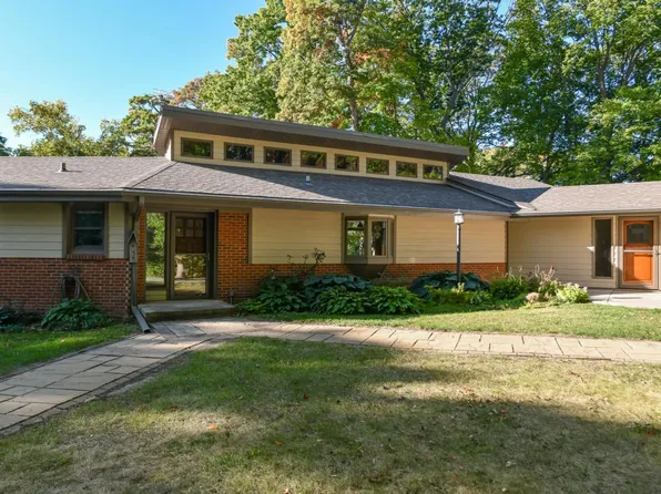 4413 Northwestern AVENUE, Mount Pleasant, WI 53405