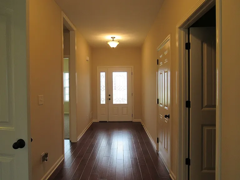 172 Shirley Blvd — Photo 3