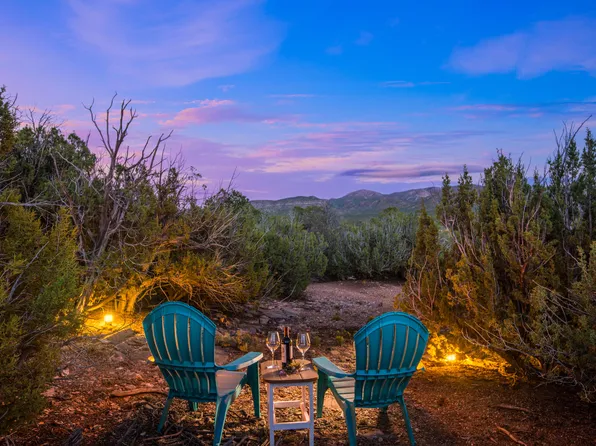 7 Corn Dance Ct, Sandia Park, NM 87047