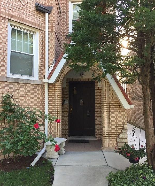 1st image of 6123 N Moody Ave APT 1