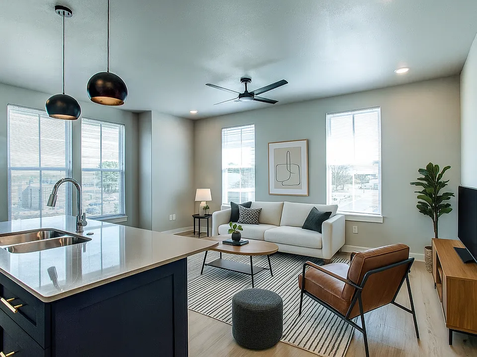 Centerstone Market + Lofts