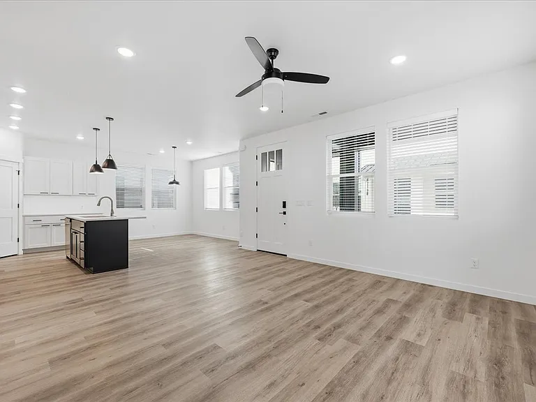 Alante Homes at Spring Run — Photo 85