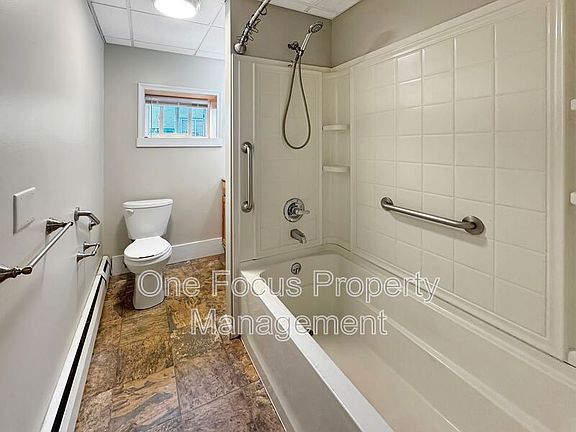 4th image of 1585 W Southern Ave #4