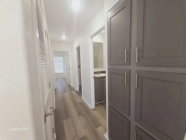 2 bed, 2.0 bath, 880 sqft, $1,750 — Photo 4