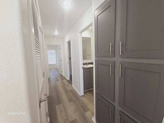 4th image of 825 N Lamb Blvd #322