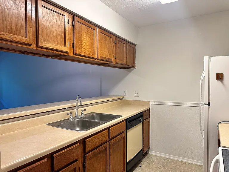 7313 Gulf Fwy #409 — Photo 9