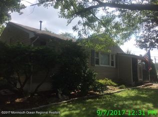 749 Lorraine Dr, Keyport, NJ 07735